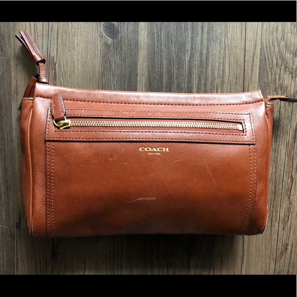 COACH Large wristlet camel leather
